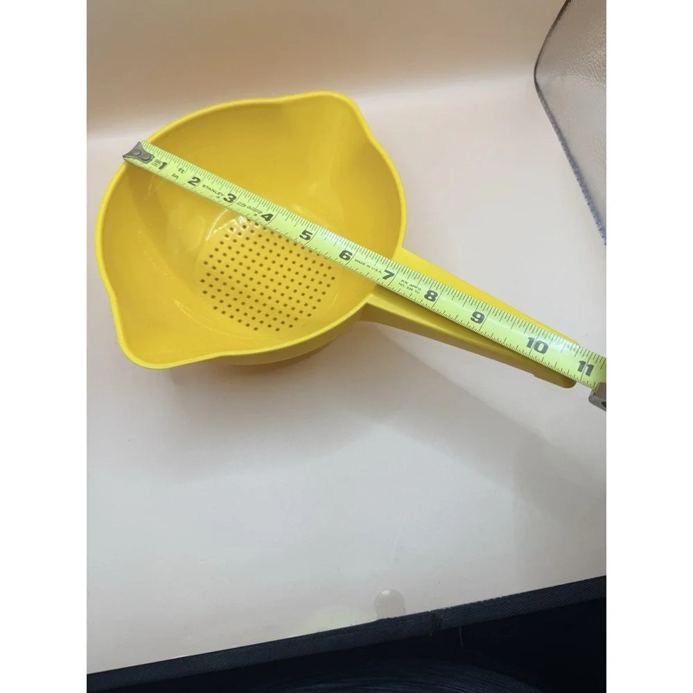 Vtg‎ Colander Strainer Yellow Tupperware Small 1 Qt Double Spout 1 Handle 1200